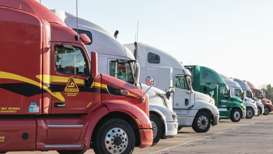 5 Advantages of Vehicle Fleet Tracking and Why You Must Make Full Use of It